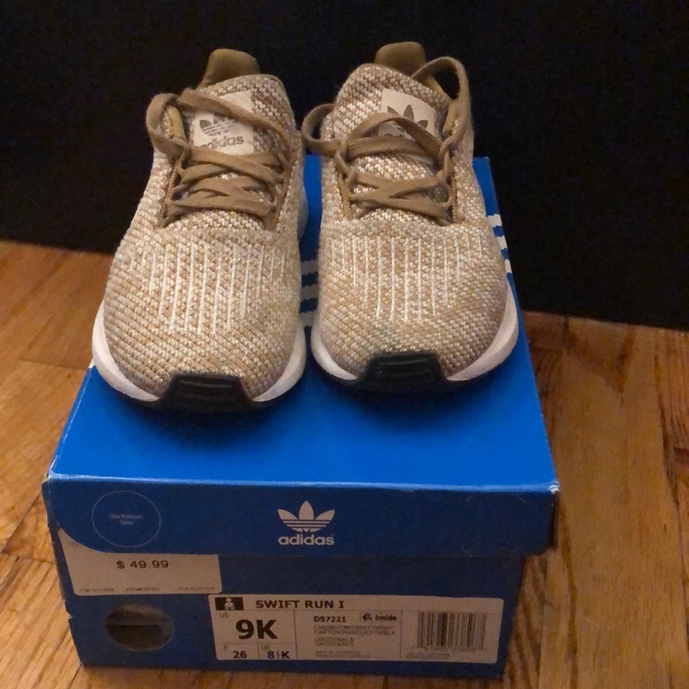 Adidas Swift Run- Toddler size 9K- Used